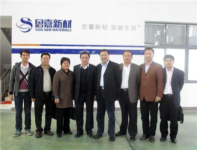 ebea0a92dd8e853de5c22e8528c06e13.jpg